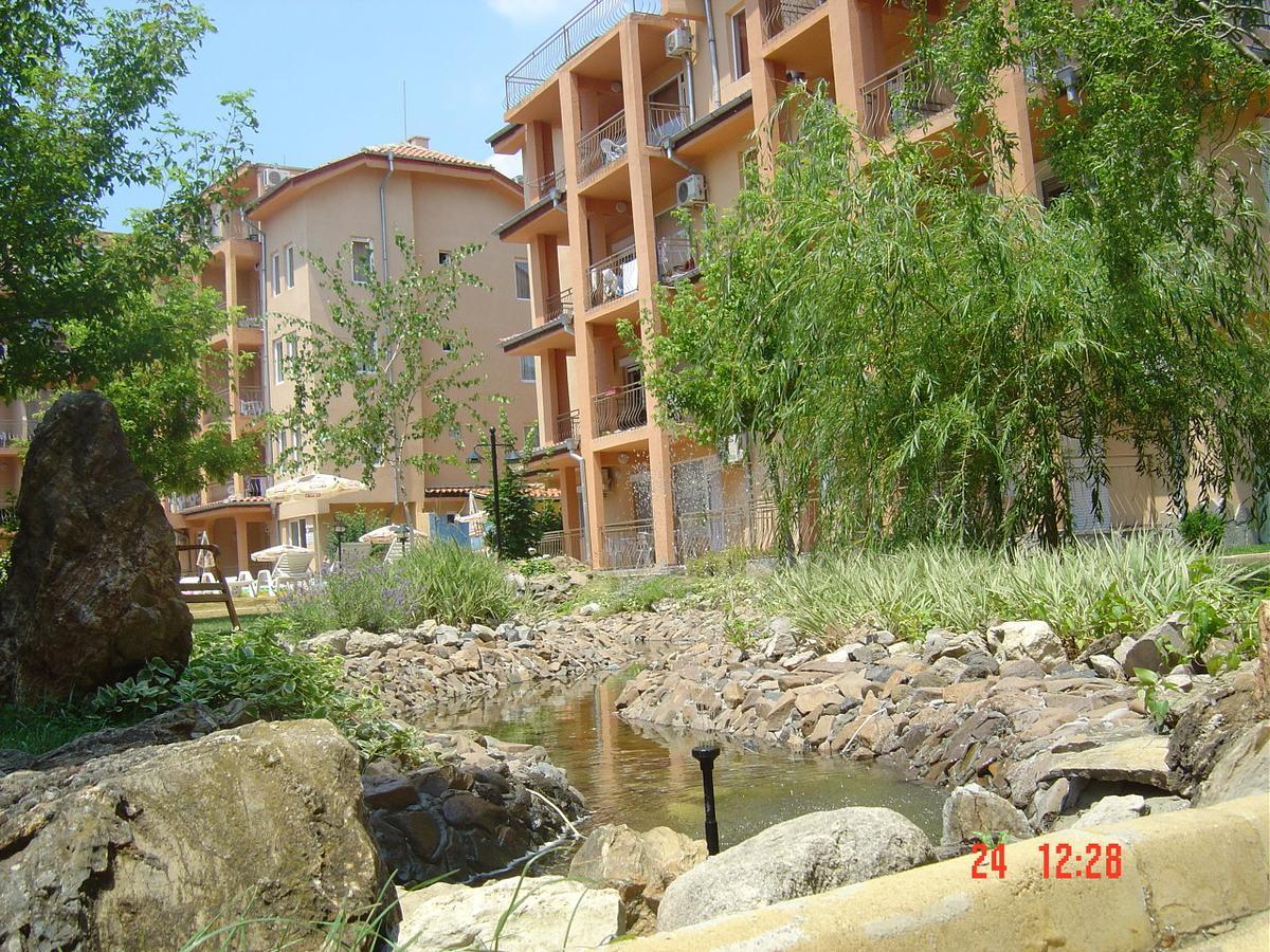 Casa Brava 2 Apartments Sveti Vlas Buitenkant foto