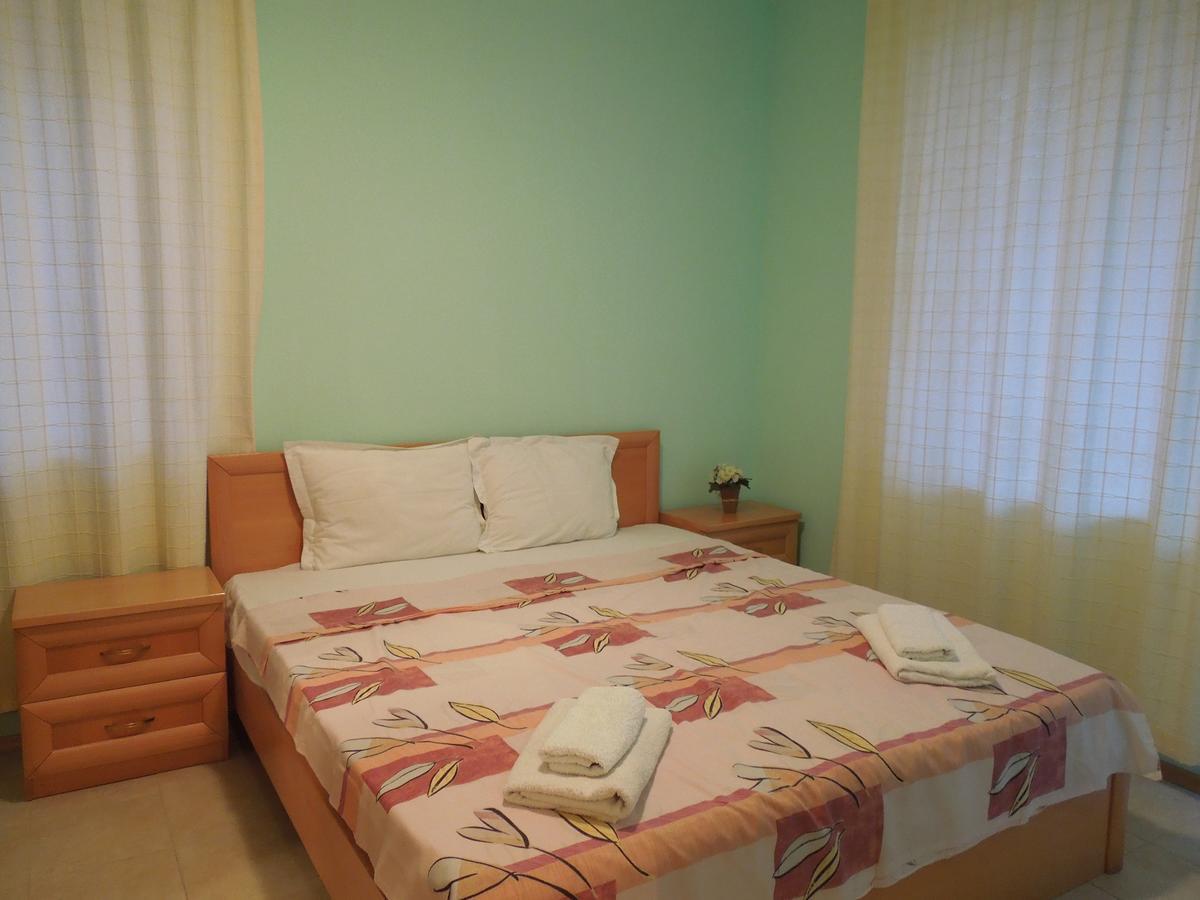 Casa Brava 2 Apartments Sveti Vlas Buitenkant foto